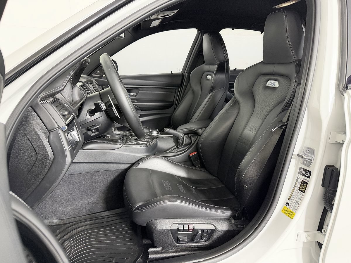 Used 2015 BMW M3 w/ Executive Package RWD image 44