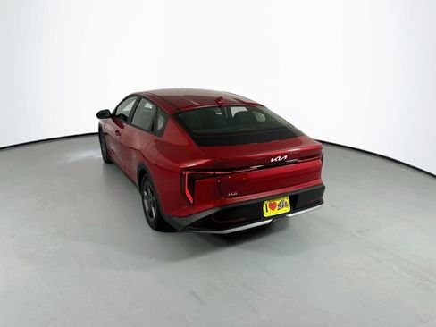 Used 2025 Kia K4 FWD image 6