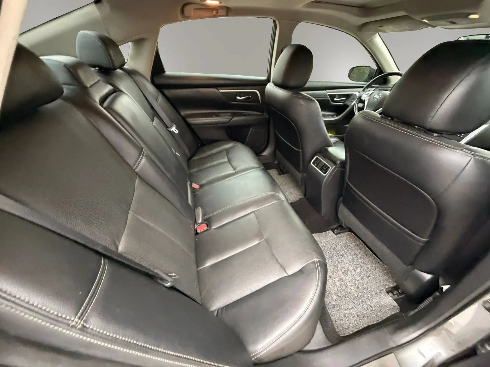 Used 2016 Nissan Altima 2.5 SL w/ 2.5 Technology w/LED Package FWD image 26
