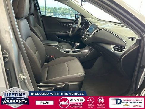 Used 2023 Chevrolet Malibu LT image 28