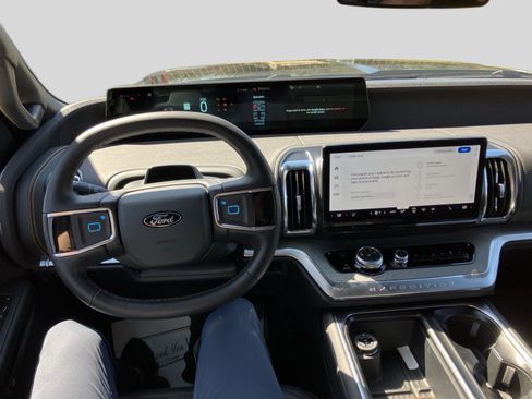 New 2026 Ford Expedition Tremor image 11