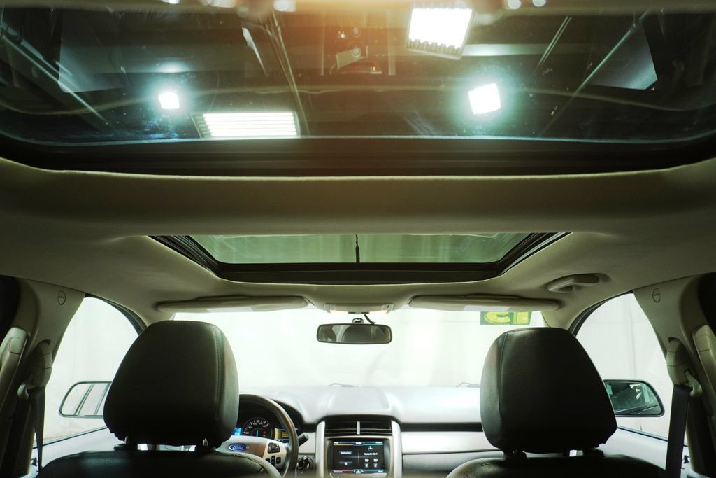 Used 2013 Ford Edge SEL AWD/4WD image 21
