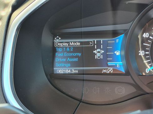 Used 2019 Ford Edge Titanium AWD/4WD image 23