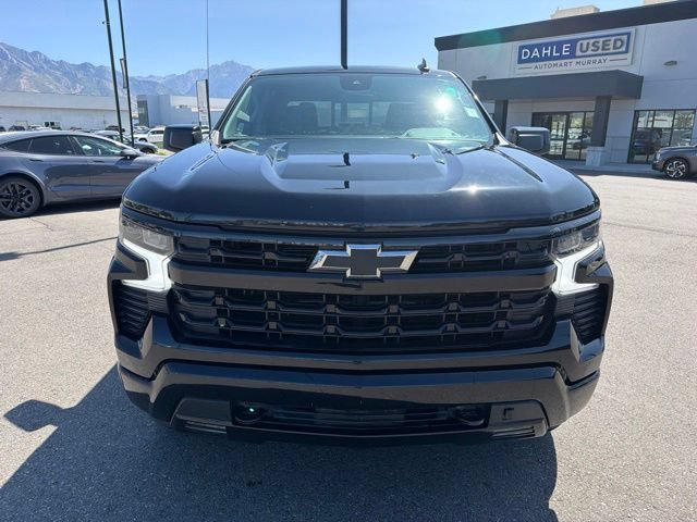 Used 2024 Chevrolet Silverado 1500 RST w/ Convenience Package II AWD/4WD image 2