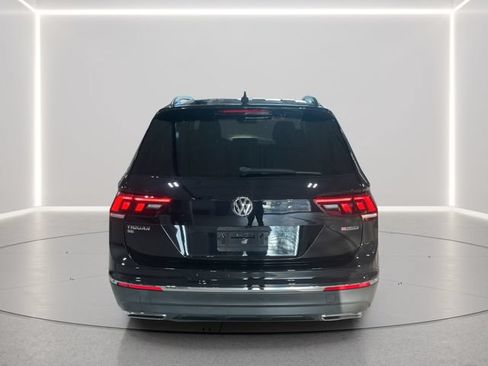 Used 2021 Volkswagen Tiguan SE AWD/4WD image 4