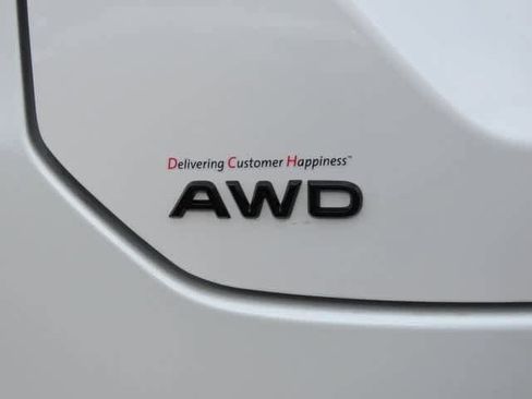 New 2026 Honda Pilot Touring image 9