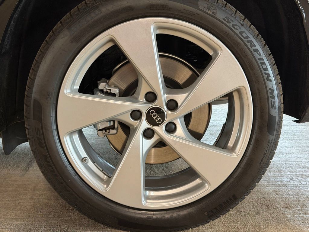 New 2026 Audi Q5 Premium Plus AWD/4WD image 11
