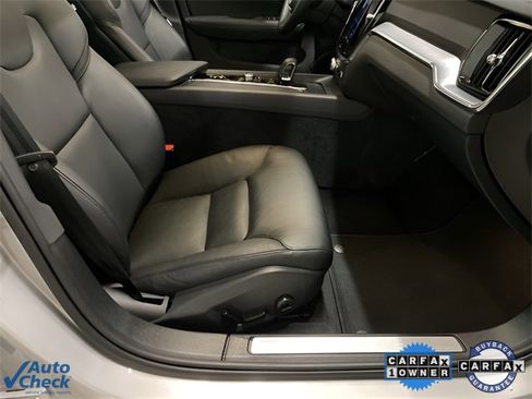 Used 2025 Volvo S60 B5 Core image 73