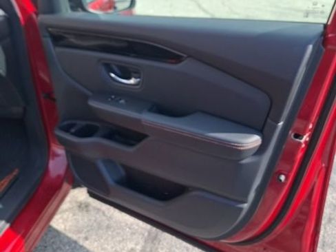 Used 2023 Honda Pilot TrailSport image 24