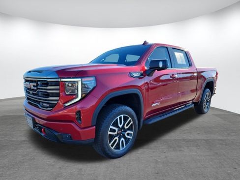 Used 2024 GMC Sierra 1500 AT4 w/ Technology Package image 3