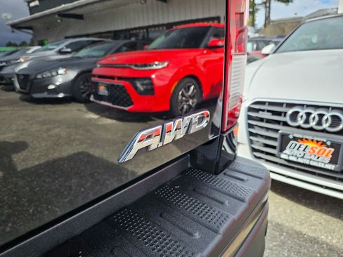 Used 2020 Honda Ridgeline Black Edition image 18