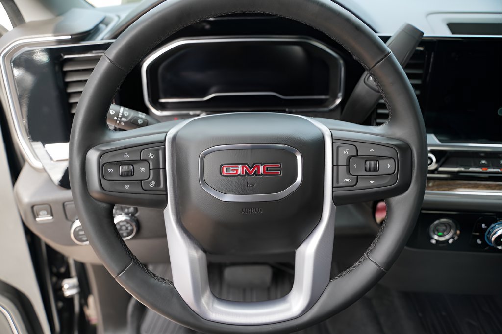 Used 2023 GMC Sierra 1500 Elevation RWD image 10