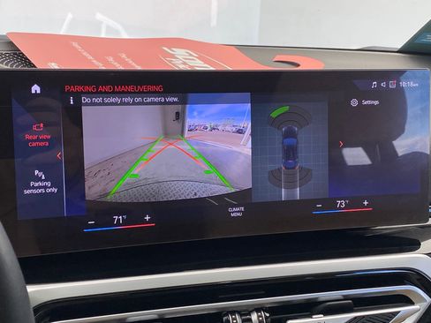 Certified 2023 BMW i4 eDrive35 w/ Premium Package image 27