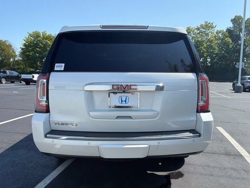 Used 2019 GMC Yukon Denali w/ Denali Ultimate Package AWD/4WD image 4