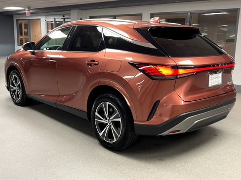 Certified 2025 Lexus RX 350 Premium image 5