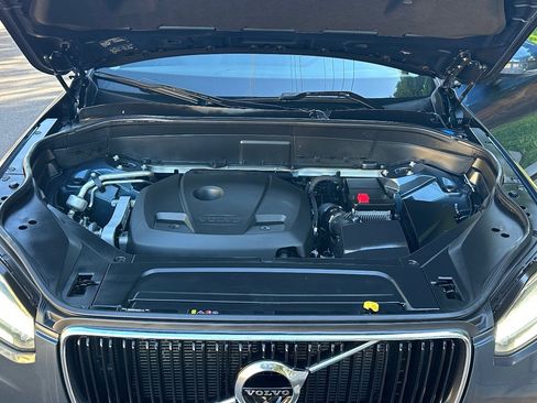 Used 2018 Volvo XC90 T5 Momentum w/ Convenience Package image 57
