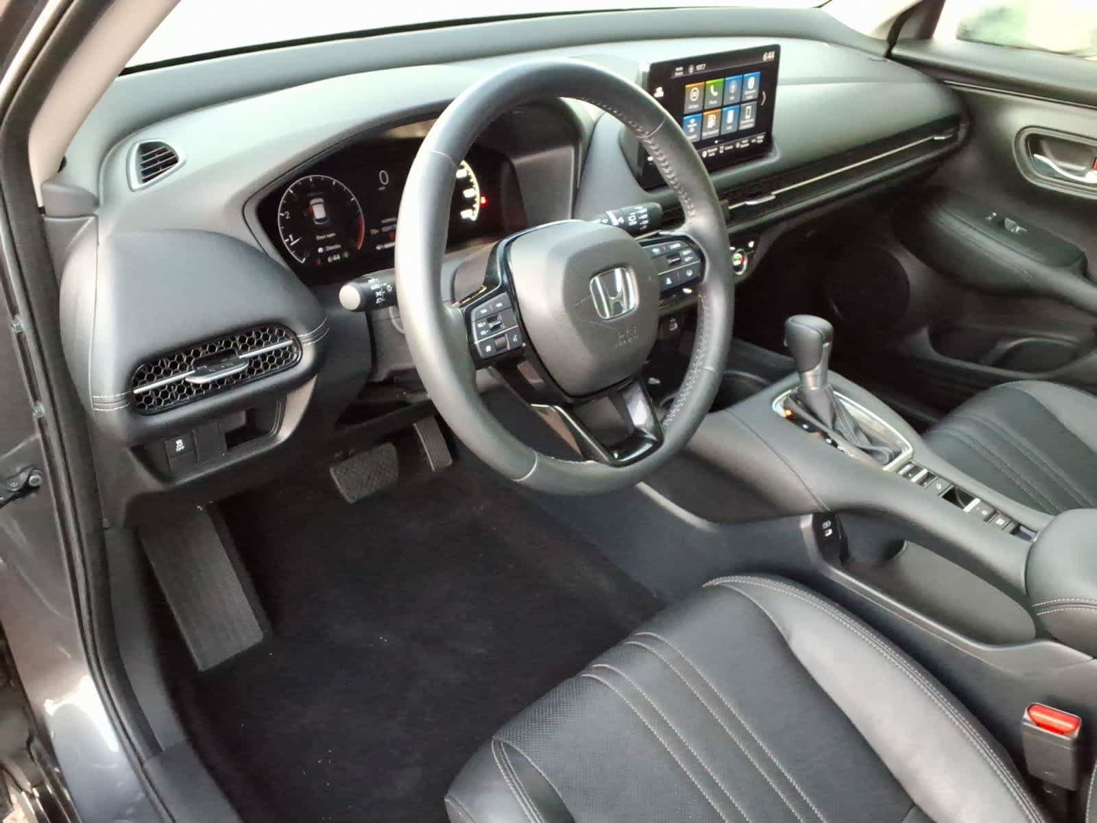 Used 2024 Honda HR-V EX-L image 13