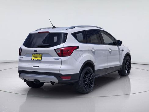 Used 2019 Ford Escape Titanium w/ U9j03 - Titanium Tow Package AWD/4WD image 6
