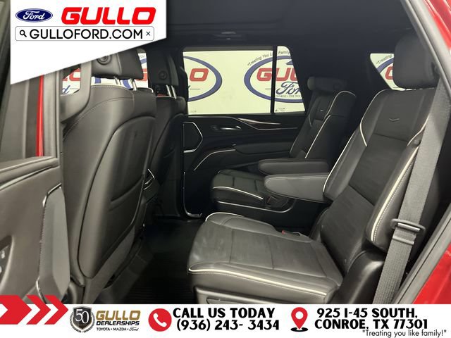 Used 2024 Cadillac Escalade Premium Luxury RWD image 14