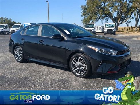 Used 2023 Kia Forte GT-Line w/ GT-Line Premium Package image 2