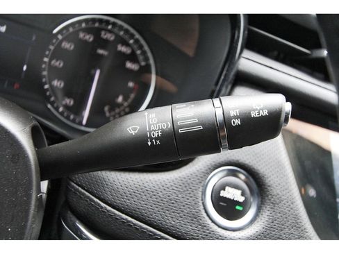 Used 2023 Cadillac XT5 Premium Luxury FWD image 18
