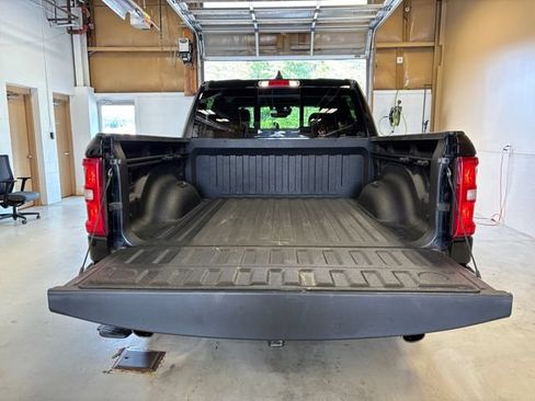 Used 2025 RAM 1500 Laramie w/ Sport Appearance Package AWD/4WD image 25