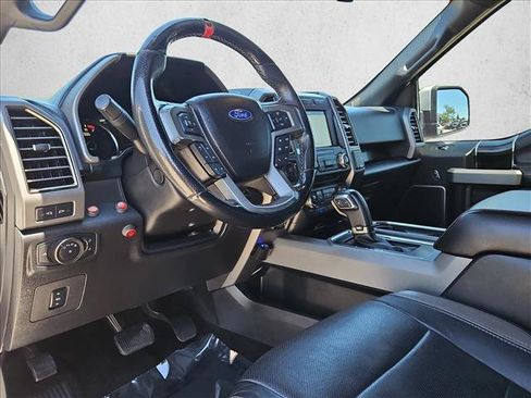 Used 2018 Ford F150 Raptor w/ Equipment Group 802A Luxury AWD/4WD image 9