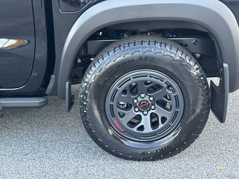 New 2026 Nissan Frontier PRO-4X w/ Pro-4x Convenience Package image 19