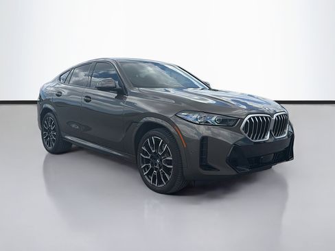 Used 2024 BMW X6 xDrive40i w/ Premium Package AWD/4WD image 7