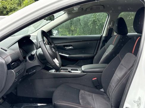 Certified 2024 Nissan Sentra SR image 14