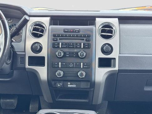 Used 2011 Ford F150 XLT w/ XLT Convenience Pkg image 22