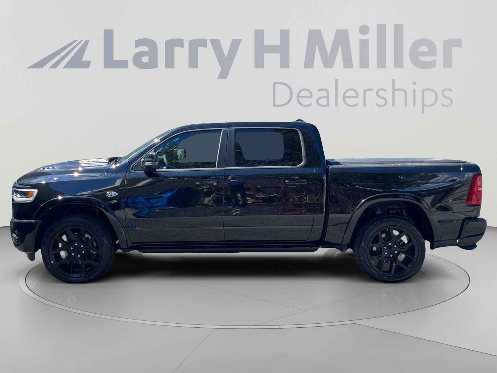 New 2026 RAM 1500 Limited AWD/4WD image 2