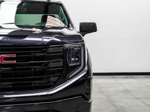 Used 2023 GMC Sierra 1500 Elevation AWD/4WD image 4