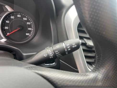 Used 2023 GMC Acadia SLE w/ Driver Convenience Package image 26