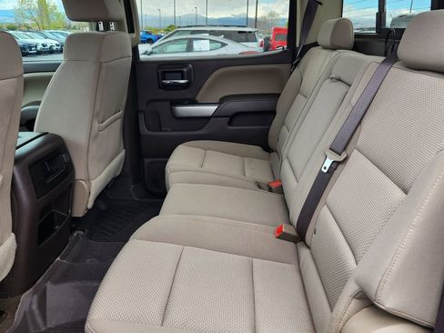 Used 2018 Chevrolet Silverado 1500 LT w/ LPO, Street Package AWD/4WD image 10