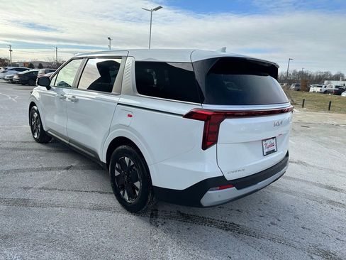 New 2026 Kia Carnival LXS image 6