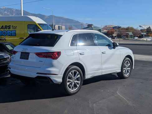 Used 2021 Audi Q3 2.0T Premium w/ Convenience Package image 4