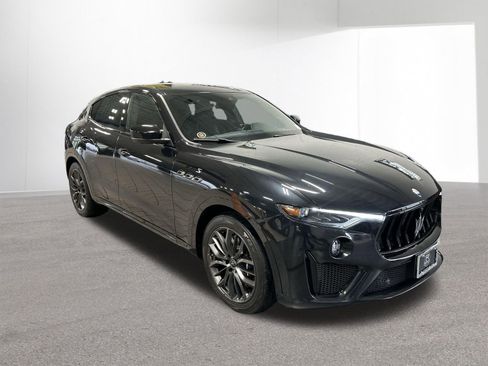 Used 2023 Maserati Levante Modena S AWD/4WD image 10