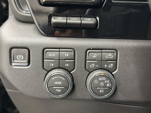 New 2026 Chevrolet Silverado 1500 ZR2 AWD/4WD image 21