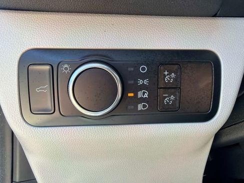 Used 2024 Ford Escape Active w/ Cold Weather Package FWD image 30