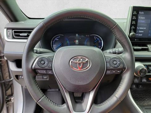 Used 2022 Toyota RAV4 XSE AWD/4WD image 19
