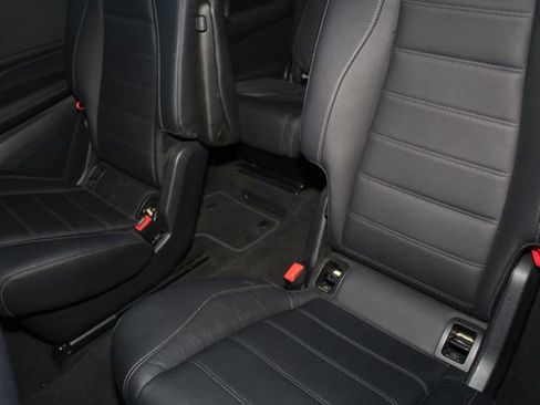 Used 2024 Mercedes-Benz GLS 450 4MATIC image 24