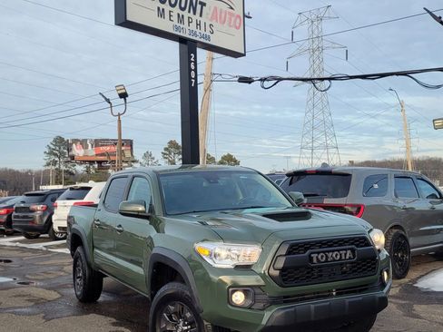 Used 2021 Toyota Tacoma SR5 w/ Trail Edition RWD image 2