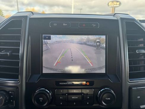 Used 2021 Ford F350 XLT w/ XLT Value Package image 25