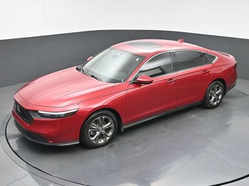 Used 2024 Honda Accord EX image 28