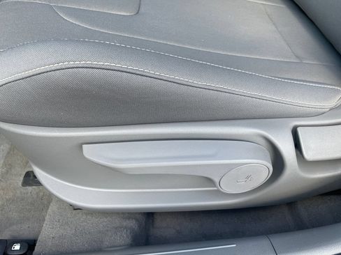 Used 2026 Hyundai Elantra Sport FWD image 19