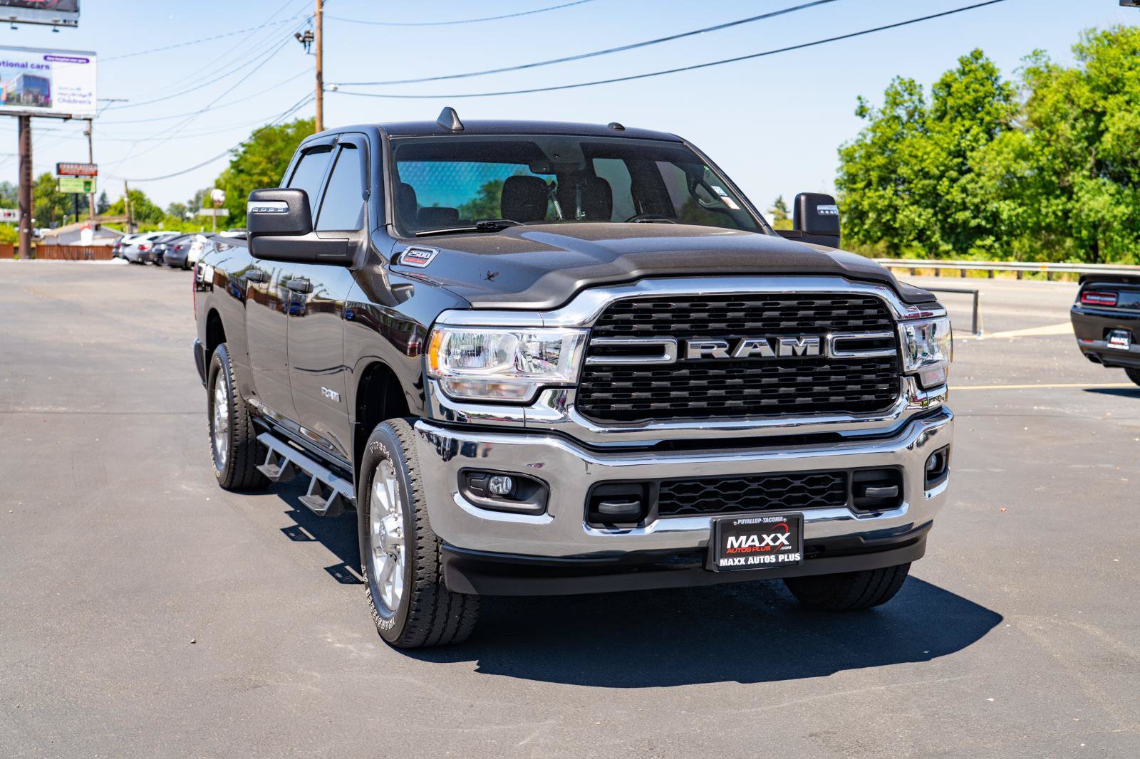 Used 2023 RAM 2500 Big Horn w/ Level 1 Equipment Group AWD/4WD image 2