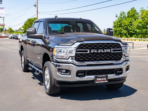 Used 2023 RAM 2500 Big Horn w/ Level 1 Equipment Group AWD/4WD image 2