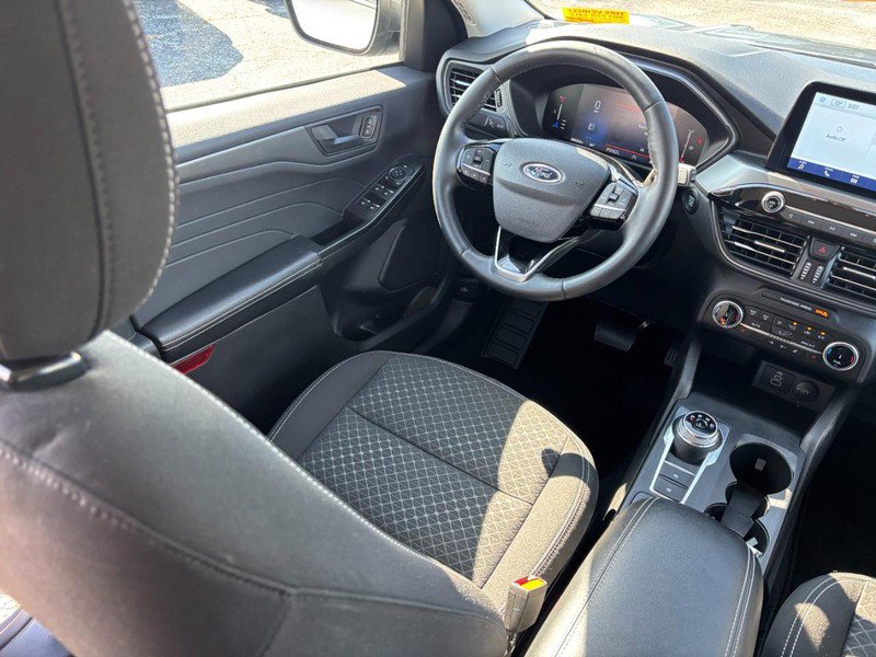 Used 2024 Ford Escape Active w/ Cold Weather Package FWD image 14
