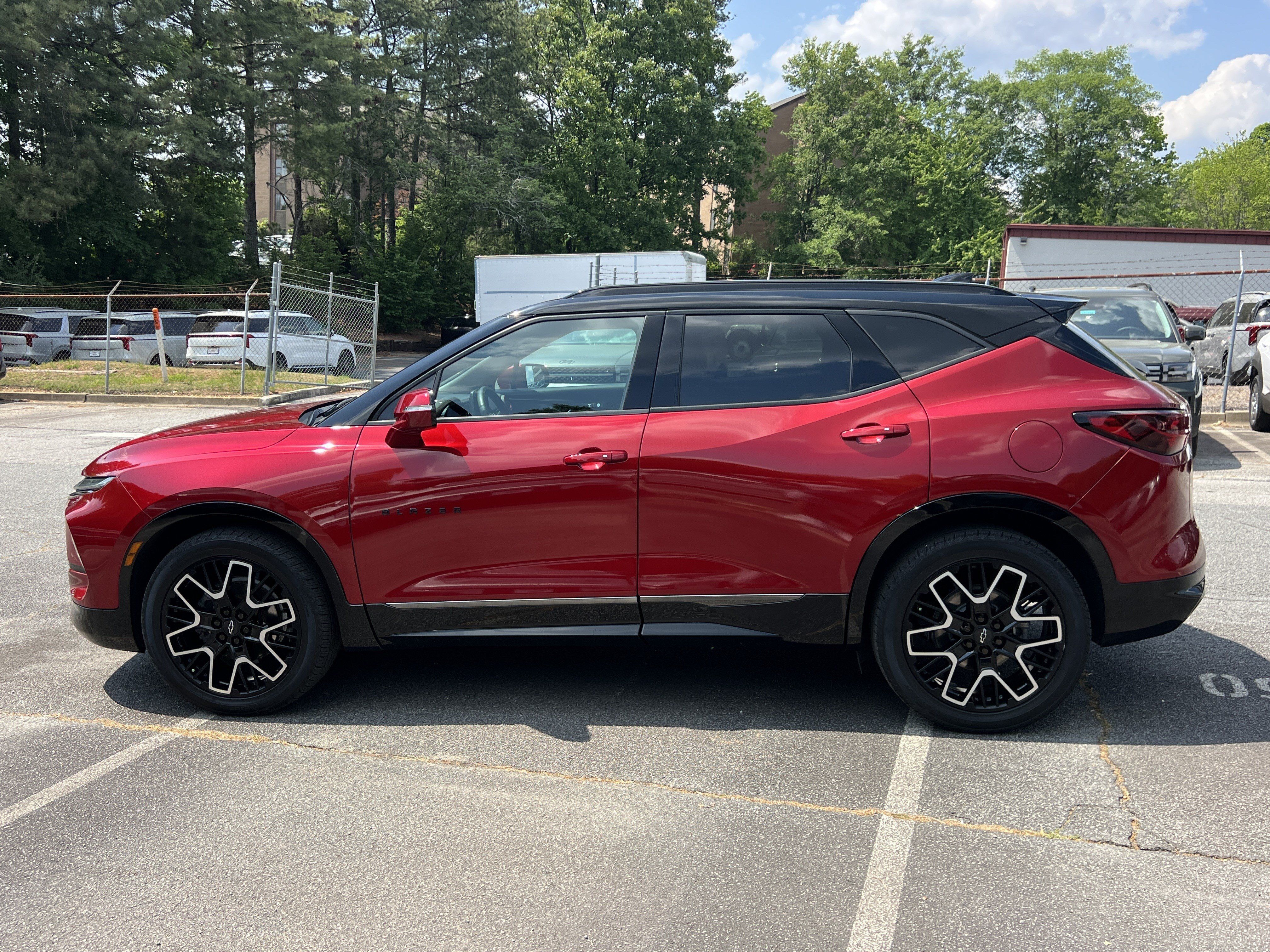 Used 2023 Chevrolet Blazer RS w/ Driver Confidence II Package AWD/4WD image 4